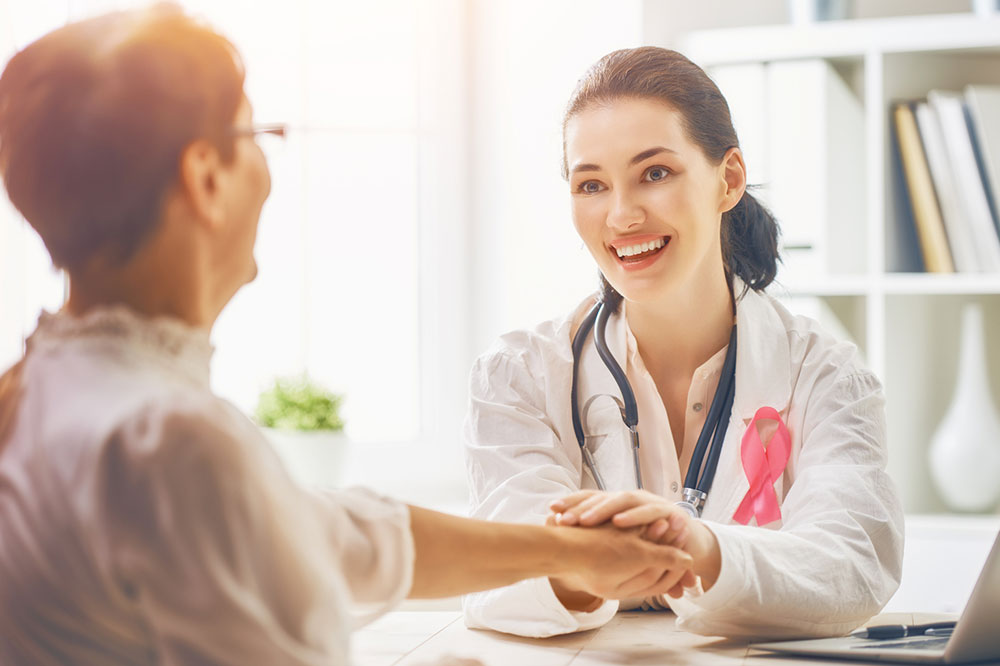 7 Common Early Signs of Breast Cancer