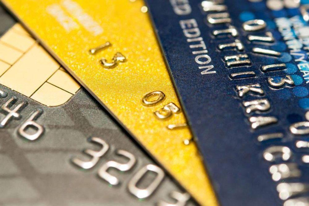 Consider These Tips to Avoid Credit Card Debt